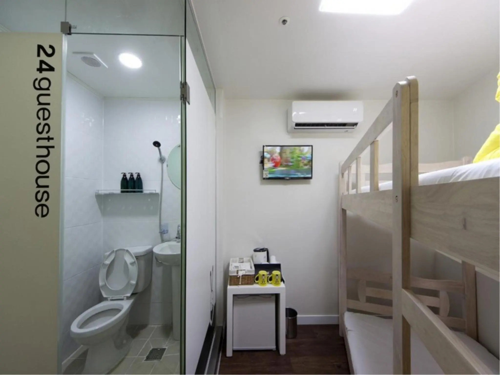 24 Guesthouse Seoul City Hall — 4