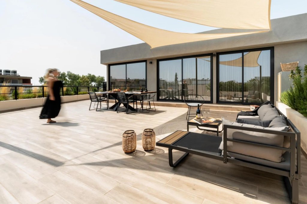 2BD Penthouse Sea View Luxury Apartment