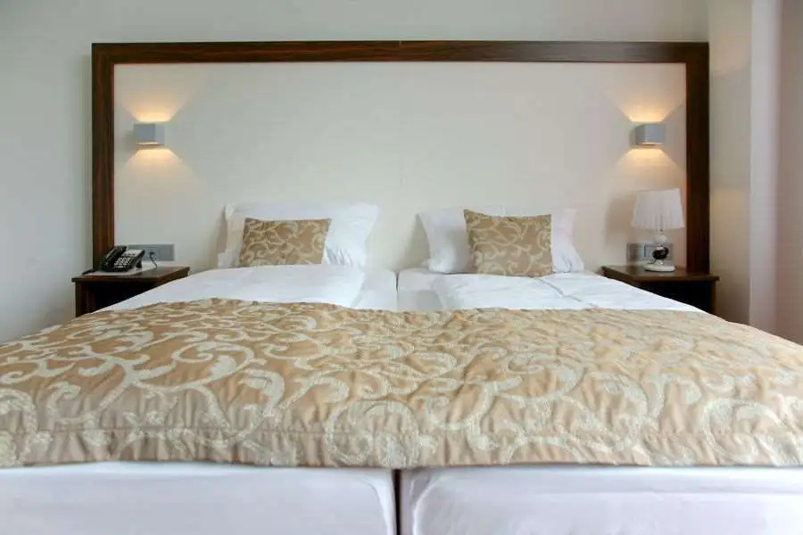 Superior Double Suite (full double bed)