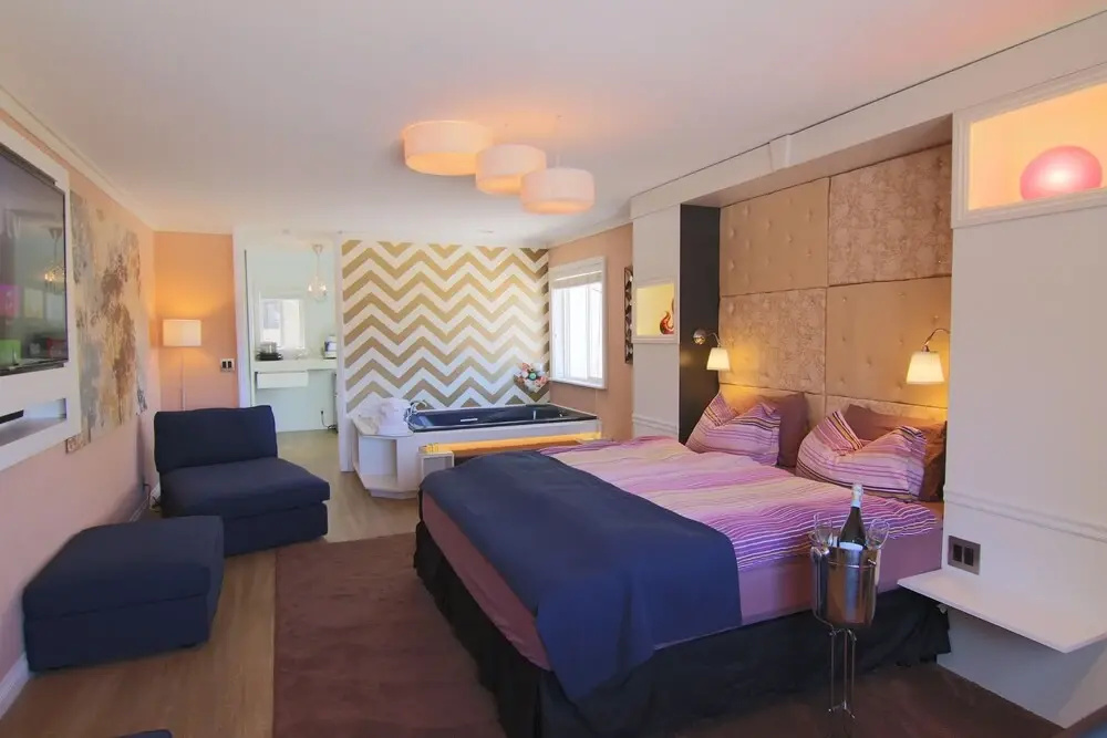 Big Bear Spa Suites - Chambres