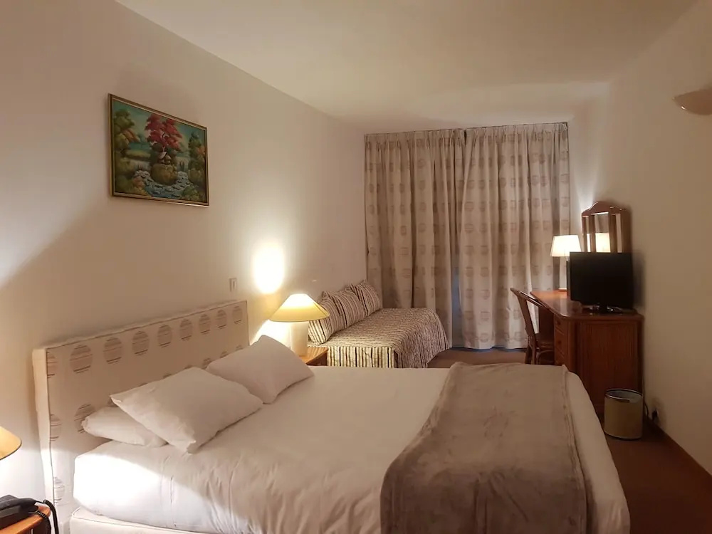 Standard Triple room with balcony
