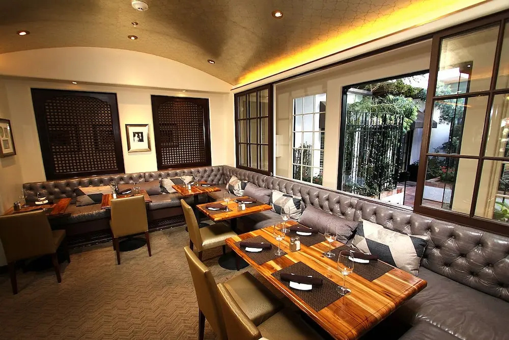 Cypress Inn - Général