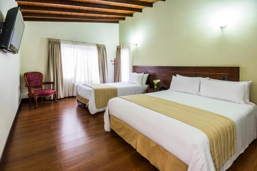 Hotel Portales Del Campestre - Chambres