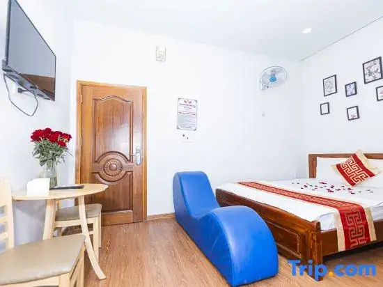 Phu Gia Hotel 1609 Huynh Tan Phat
