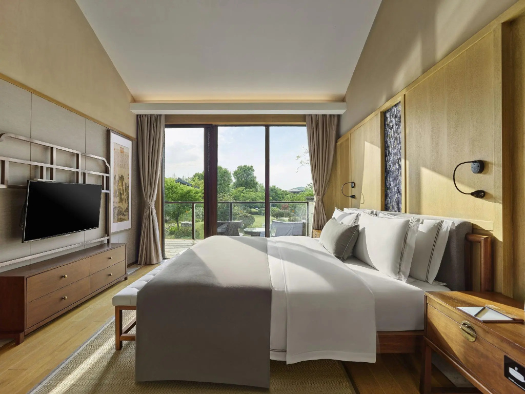 Liyang Hentique Resort & Spa Villa