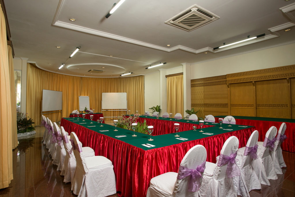 Parigata Resorts And Spa