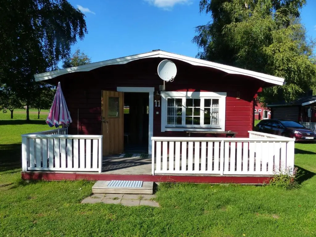 2 Bedrooms Cottage