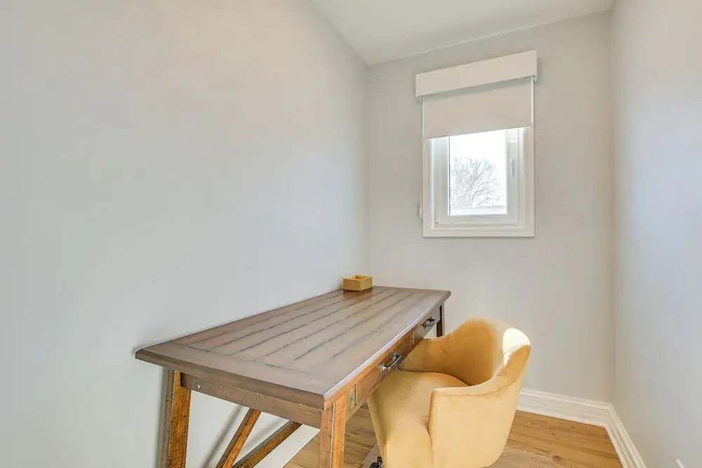 2 Mi to Northwestern: Updated Home w/ Game Room! - фото 6