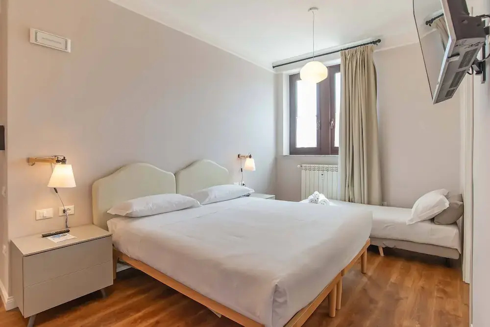 Classic Triple room
