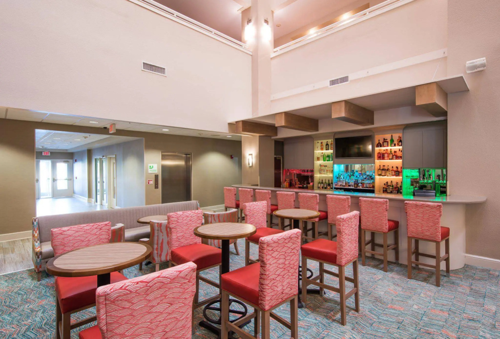 Holiday Inn & Suites Lake City by IHG - Général