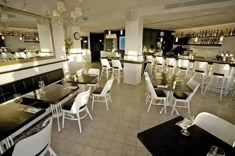 Gordon Hotel & Lounge - Général