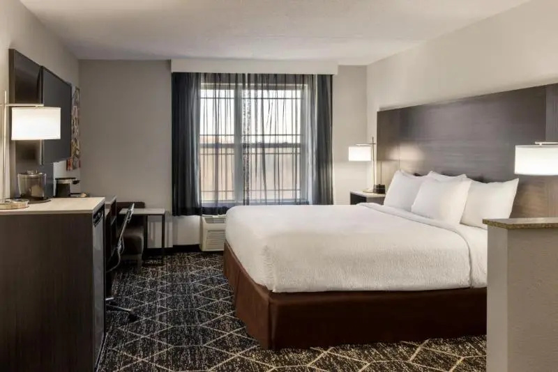 La Quinta Inn & Suites By Wyndham Lake George - Chambres