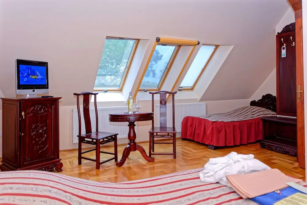 Fried Castle Hotel and Restaurant - Chambres
