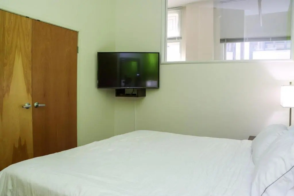 360° Terrace View King Bed by Hospitals WiFi WD Pets