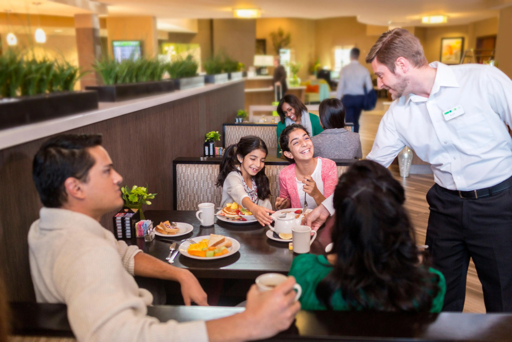 Holiday Inn Indianapolis Airport Area N by IHG - Général