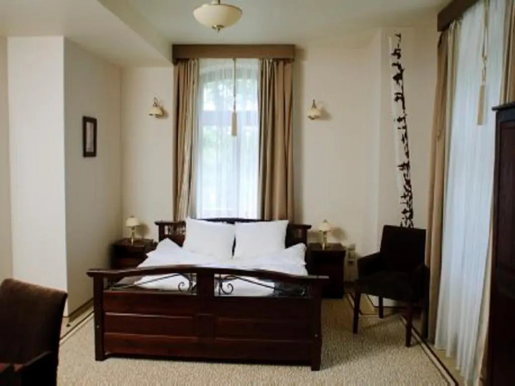 Standard Suite
