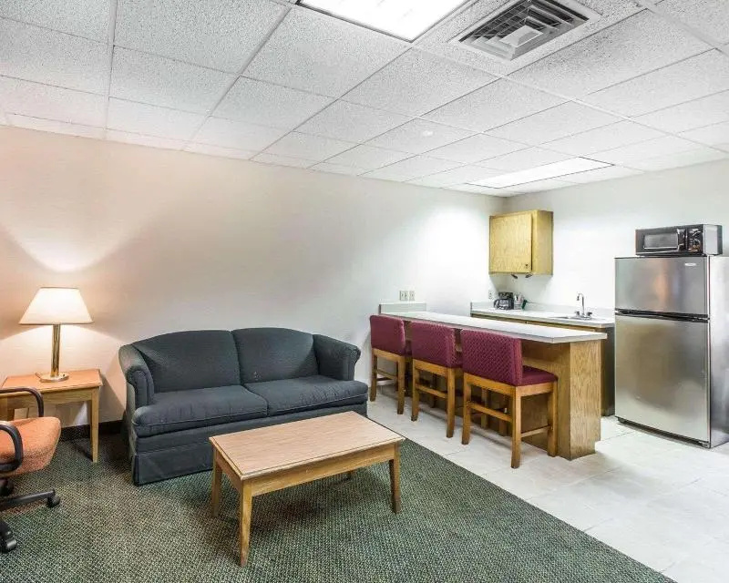 Quality Inn & Suites - Chambres