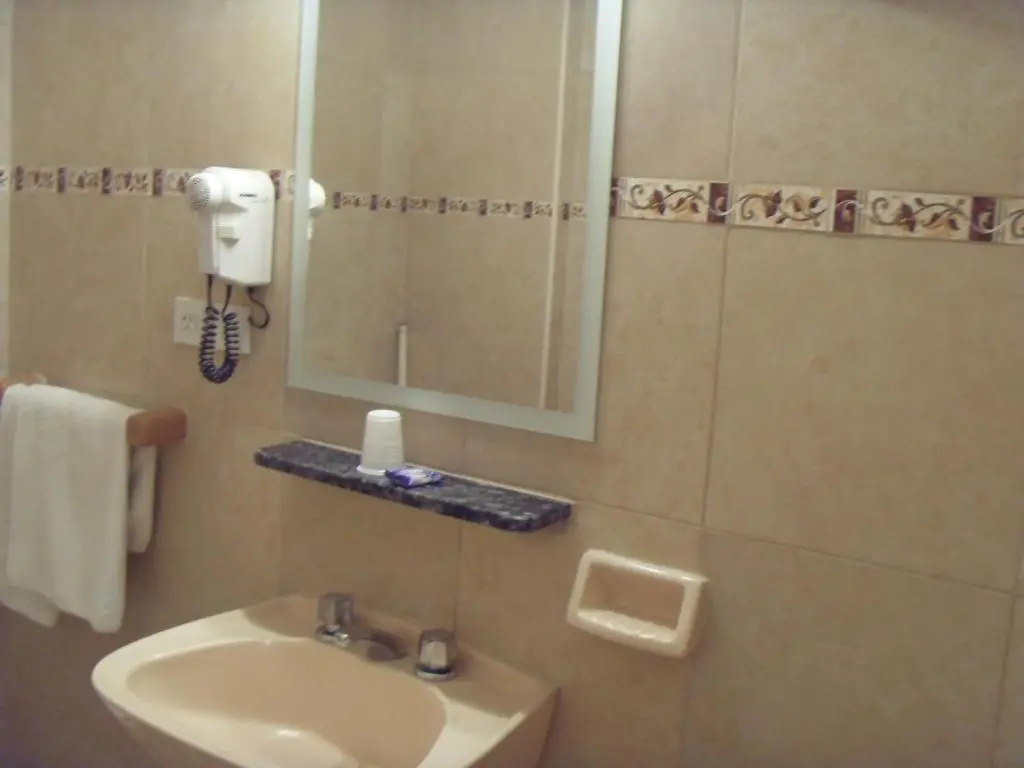 Hotel Embajador - Chambres