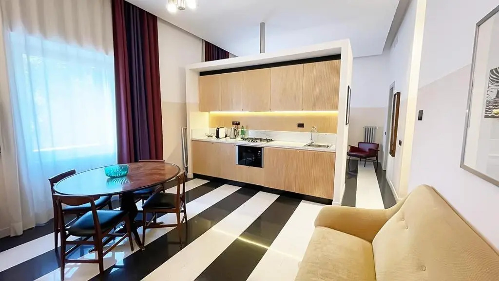 Superior Apartment