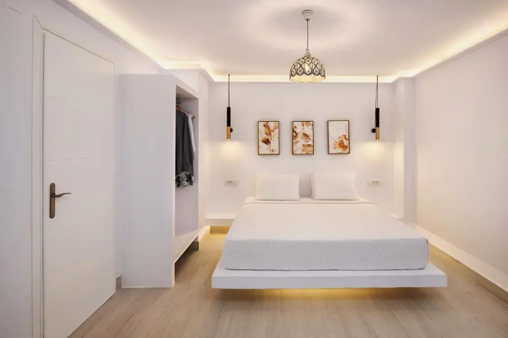 Palm Island Suites