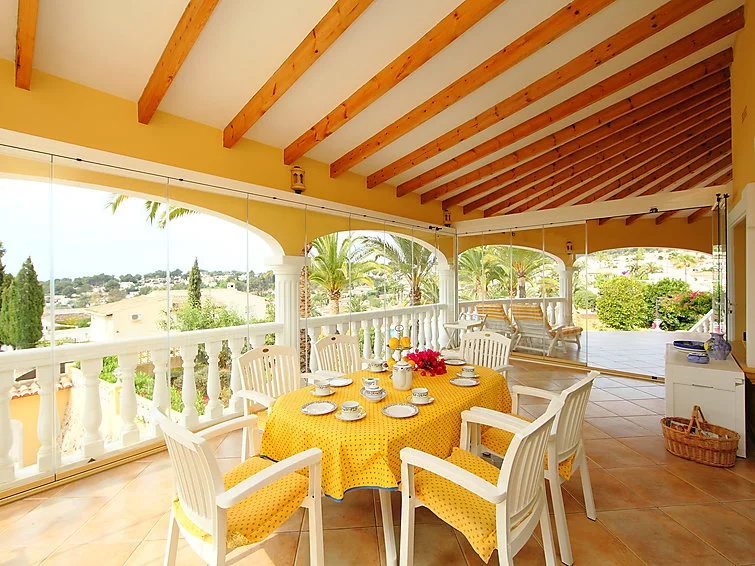 Villa Bombilla