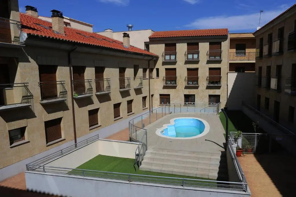 Apartamento Turísticos Puente Romano P4 1-A