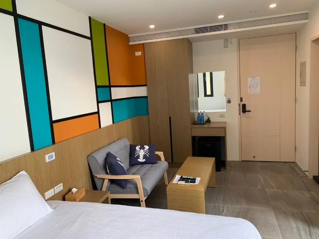 Standard Double room with balcony (full double bed)
