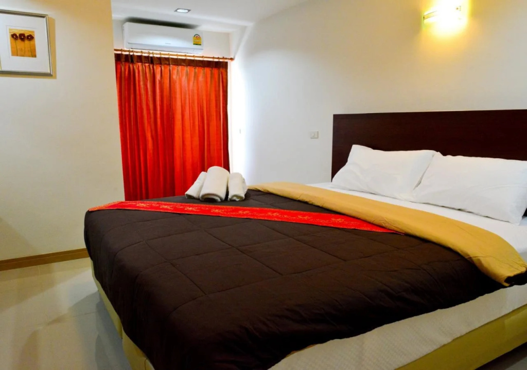B Brand Hotel