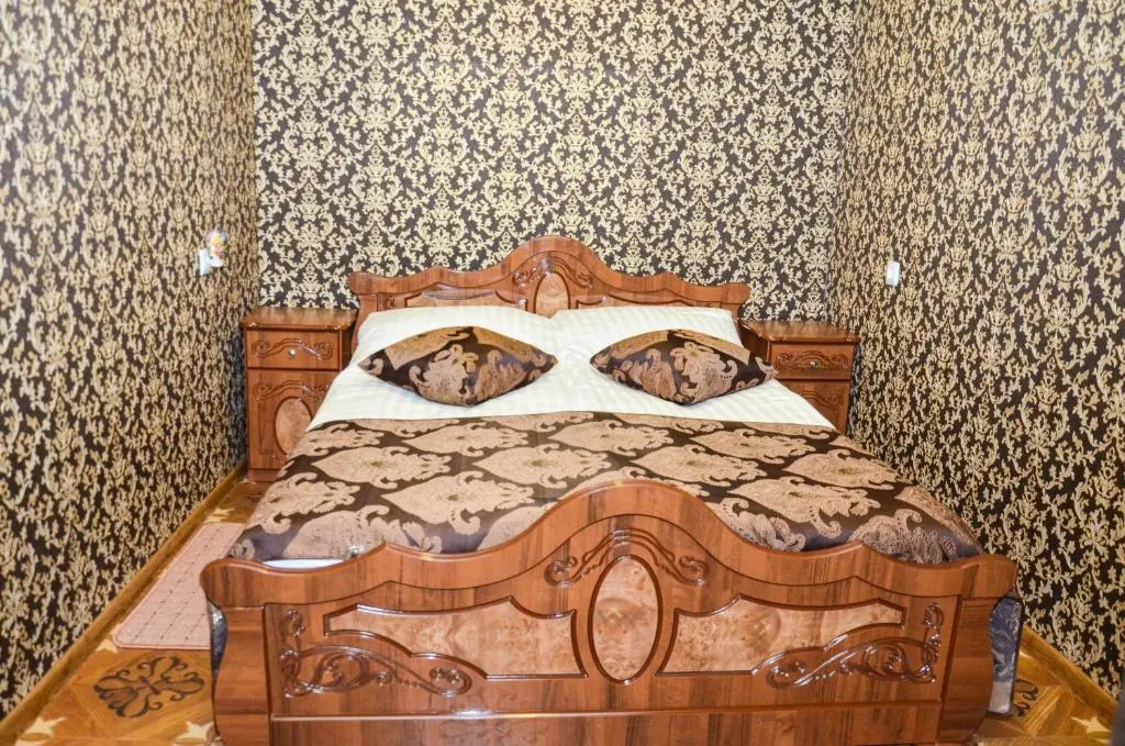 1 Bedroom Suite