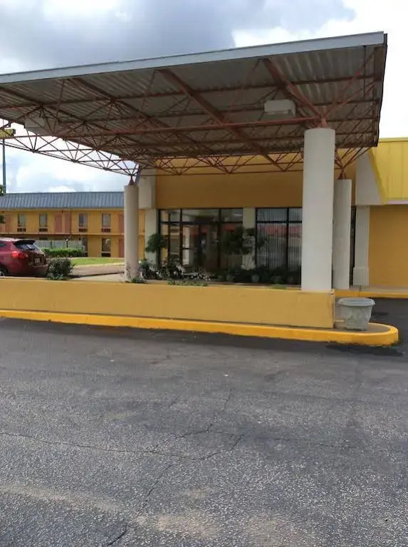 Days Inn by Wyndham Senatobia