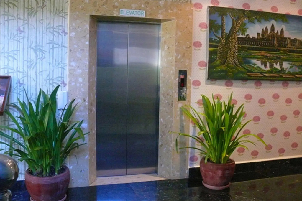 Parklane Hotel - Général