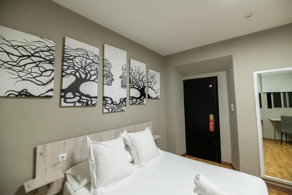 Economy (No window) Double room (full double bed)