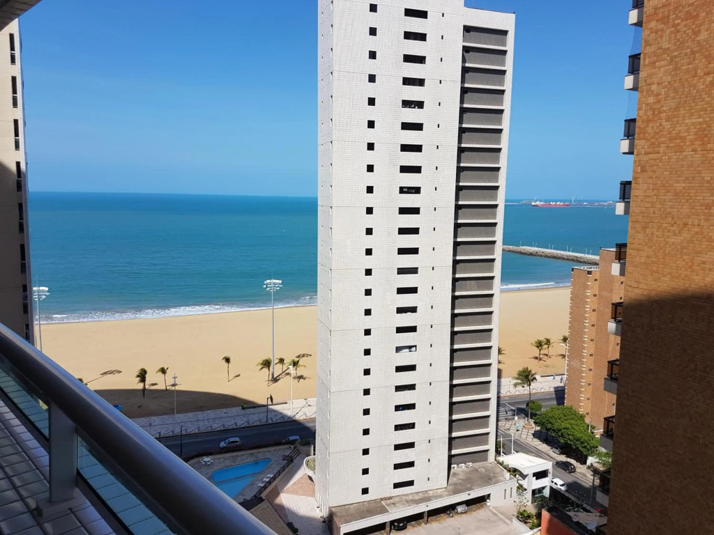 Apartamento Vista Mar 4 Suítes