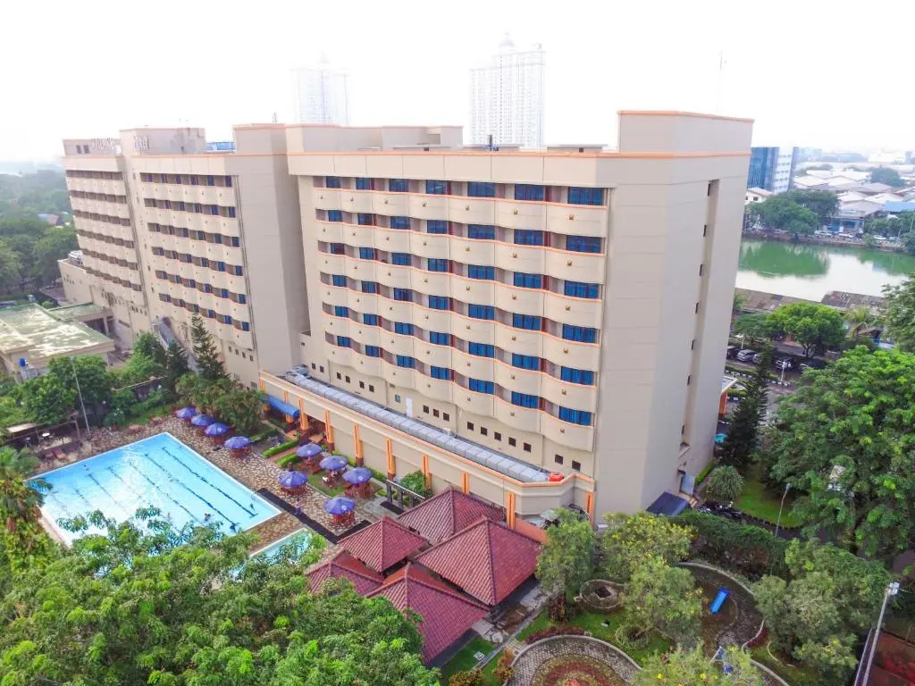 Sunlake Waterfront Resort and Convention - фото 22