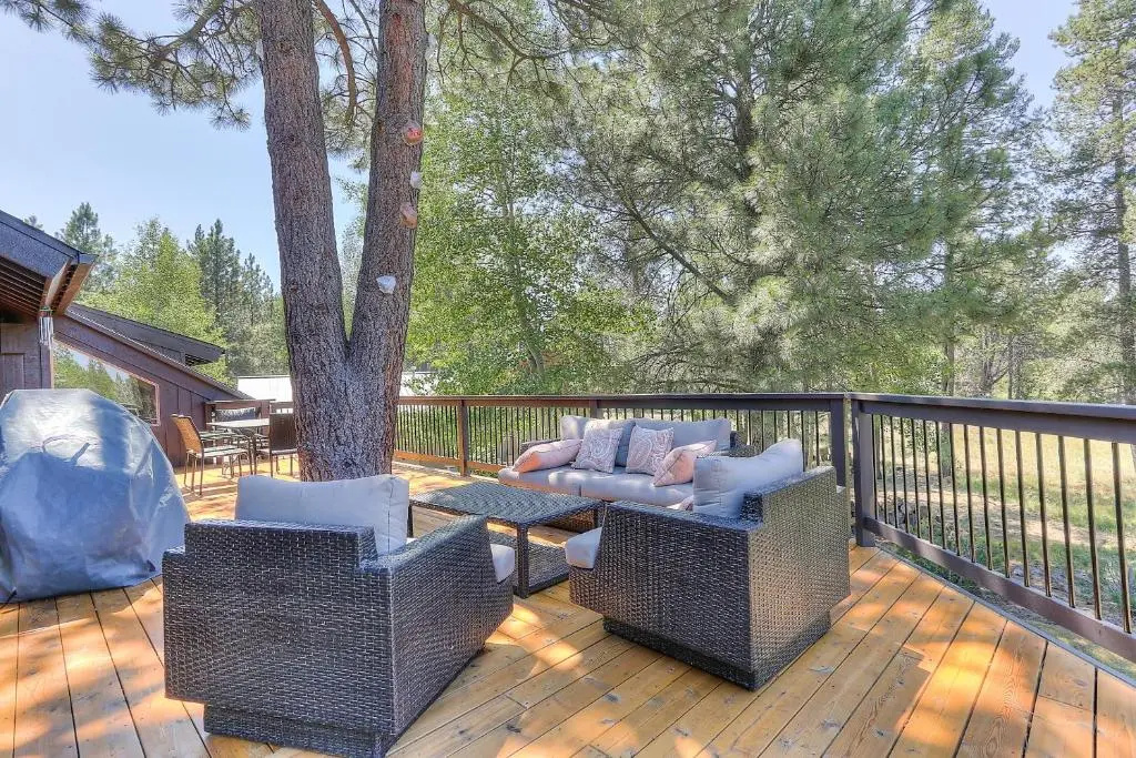 3 Spyglass-Golf/Mt View-4BR/3BA