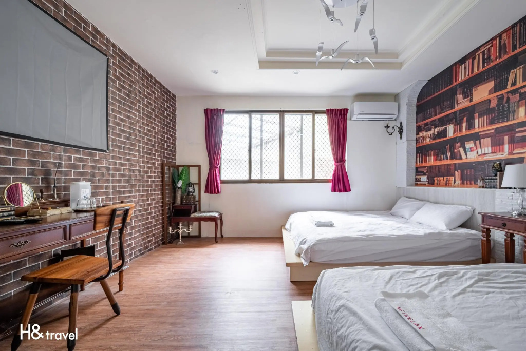 Standard Double room (twin beds)