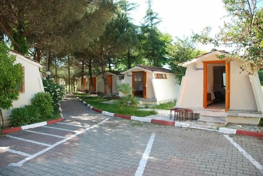Shila Tatil Köyü