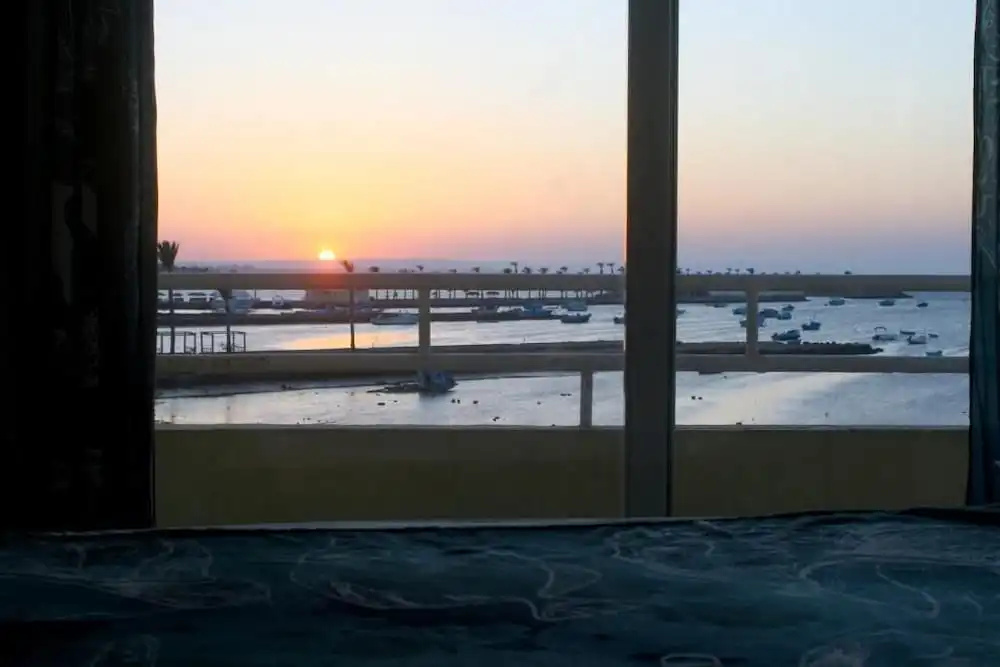 Beach & Waterfront