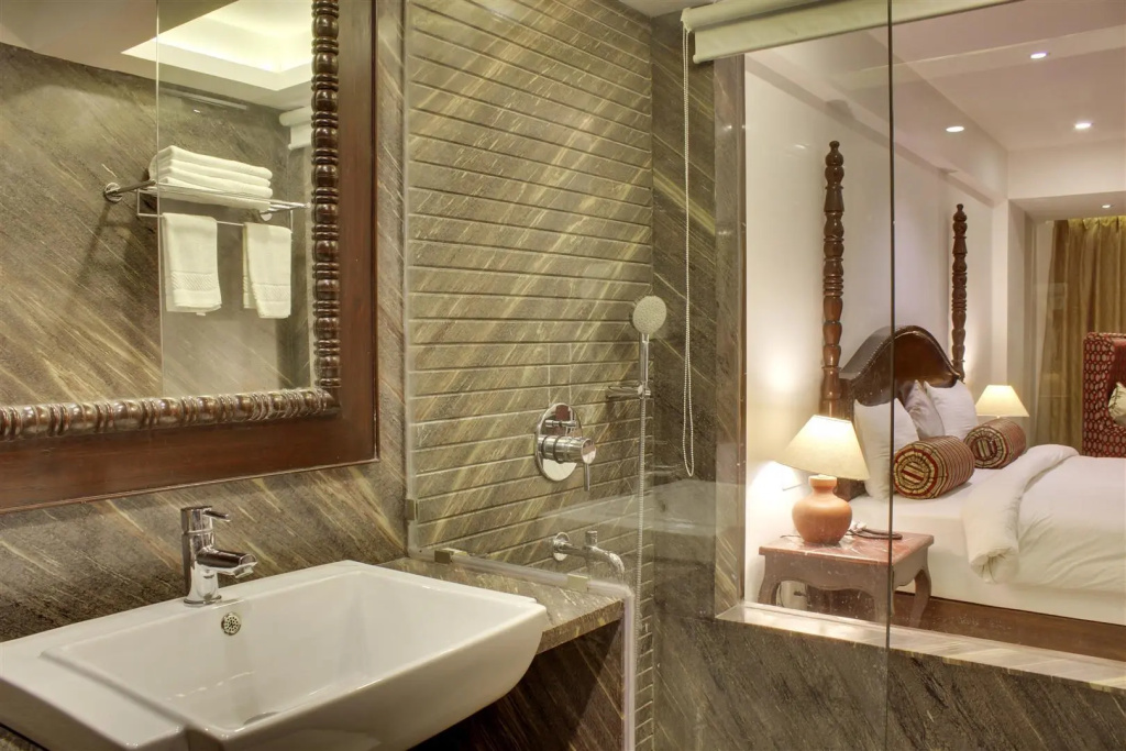 Standard Double room (full double bed)