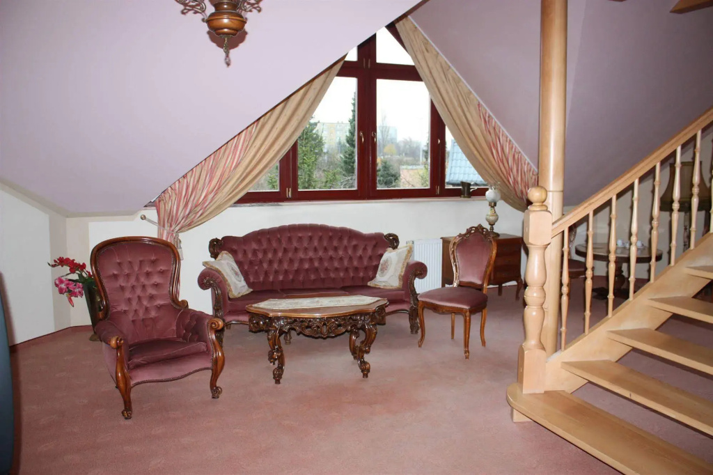 Royal Residence - Général