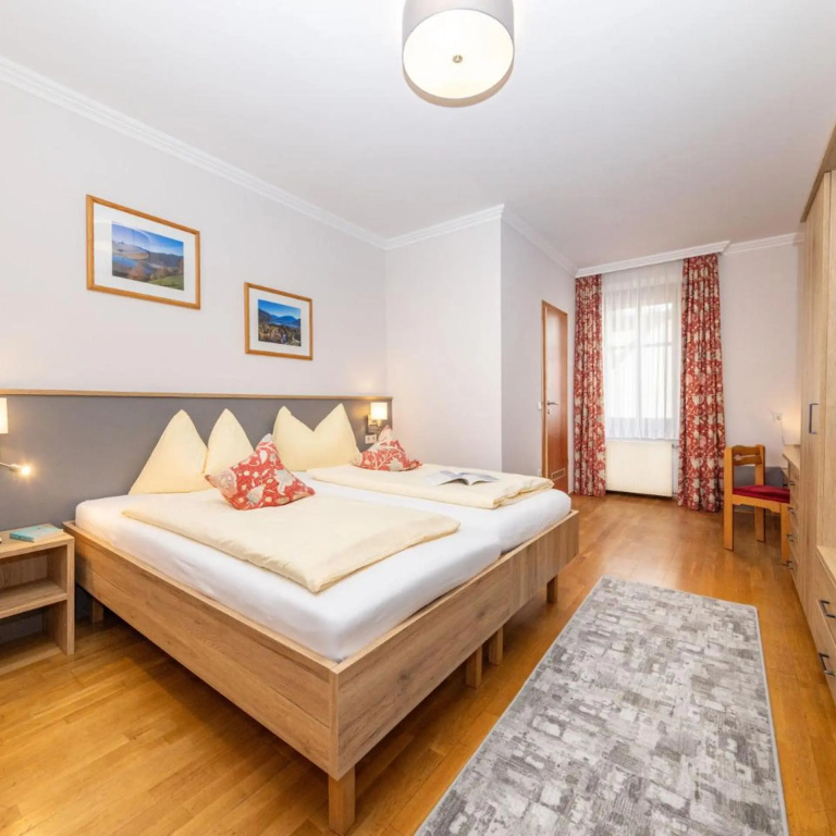 Hotel Lebzelter — 5