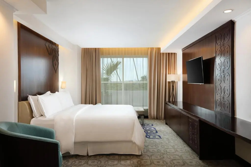 Four Points by Sheraton Makassar — 2