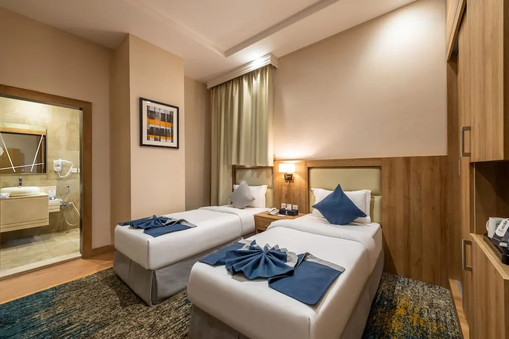Standard Double room (twin beds)