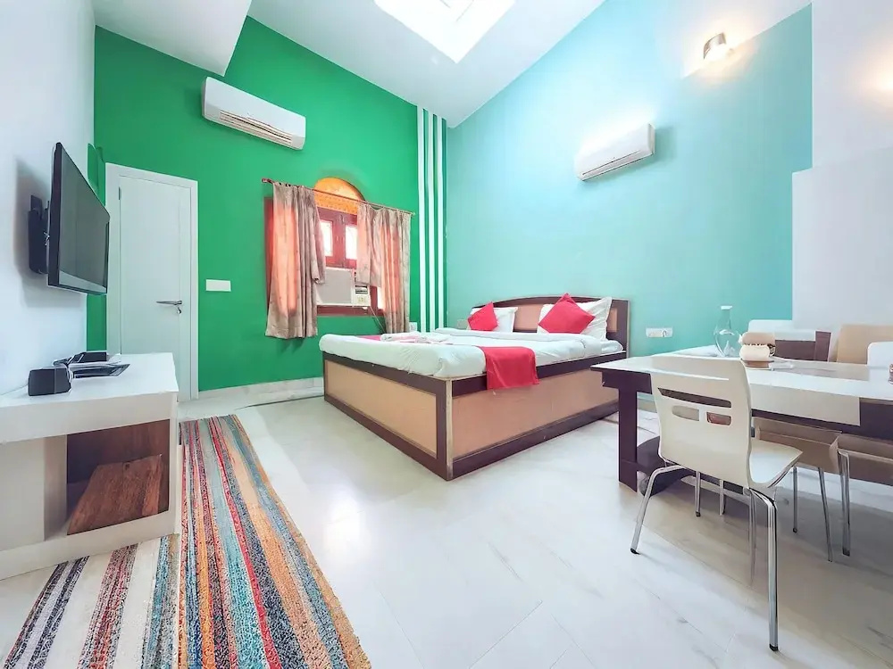 Luxury room