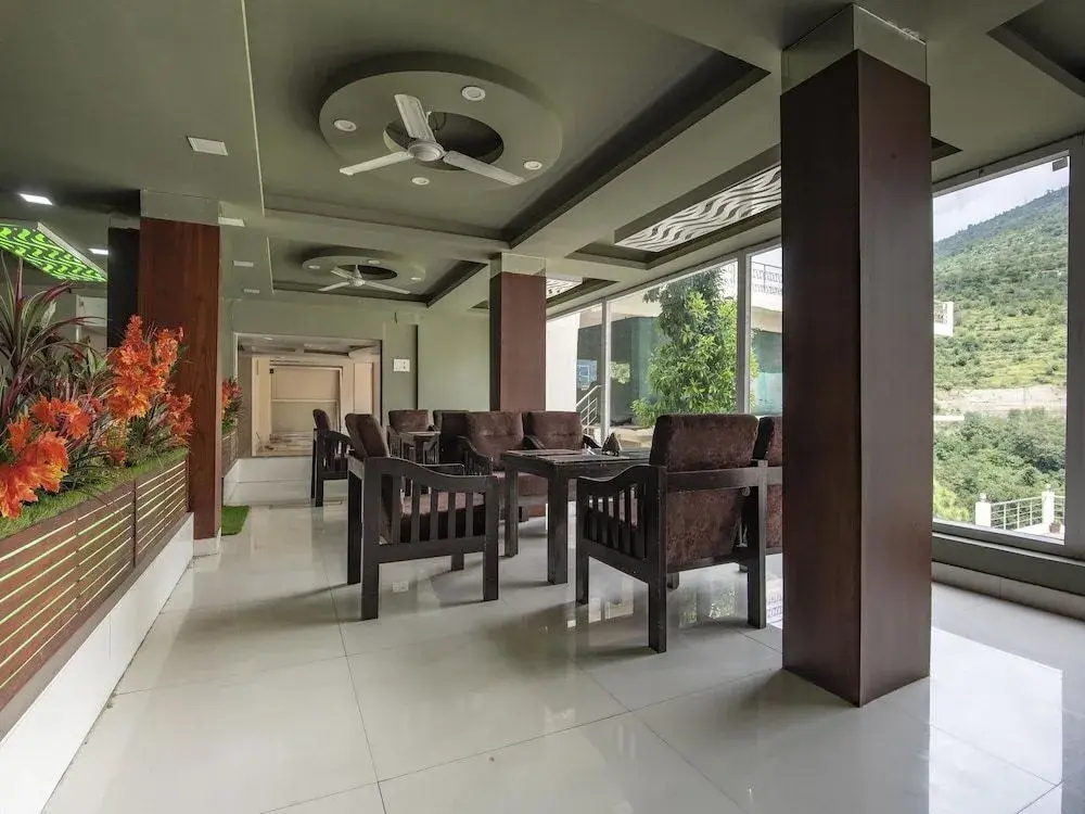 Diamond Vaishali By OYO Rooms - фото 13
