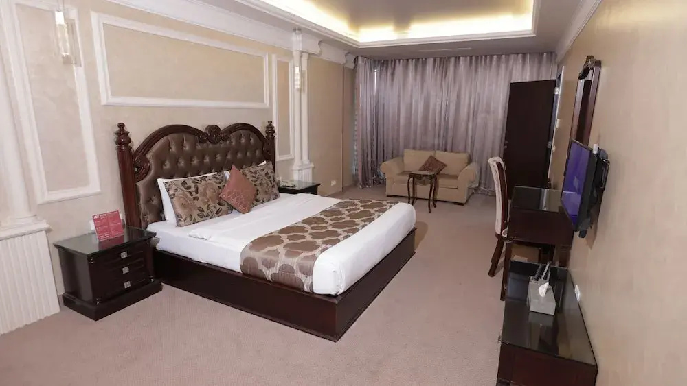 Royal Suite
