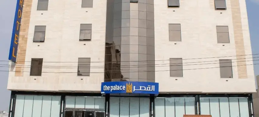 The Palace Hotel Suites 9