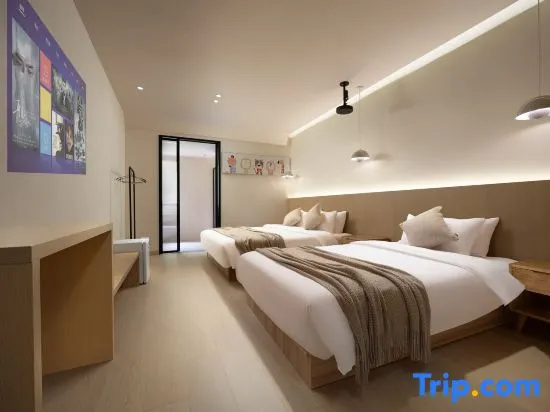 Jishe Light Luxury Family Holiday Homestay