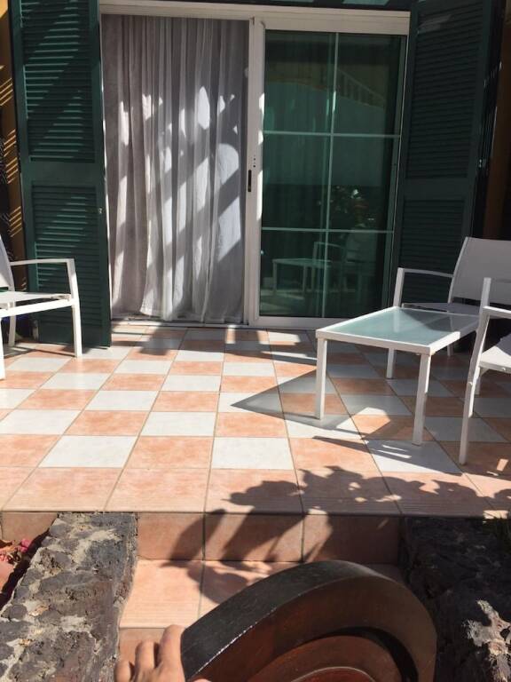 gallery_image_hidden_12