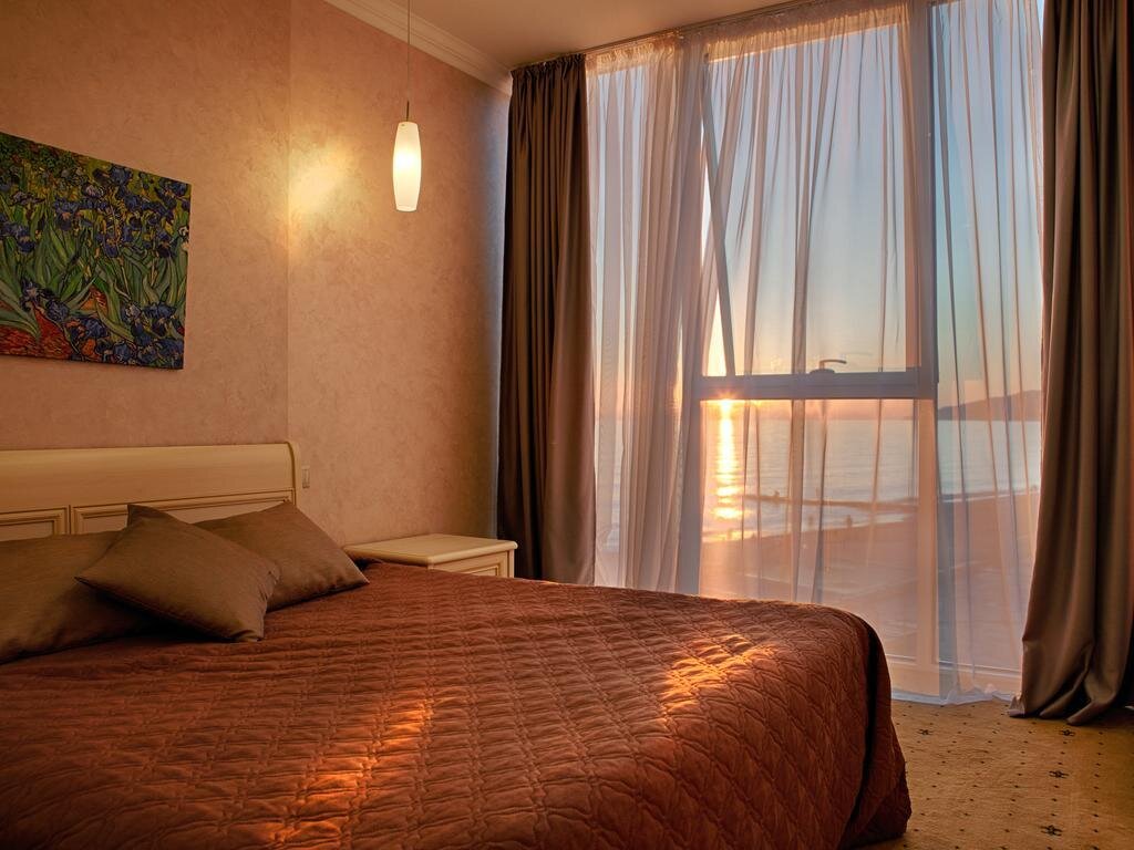 Отели под сочи. Сочи Бич отель. Отель Sochi Beach Hotel. Sochi Beach Hotel , Санаторная , 73. Sochi Beach Hotel 3* Сочи.
